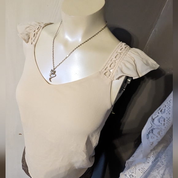 Sweet wonder small v back frilled tank v neck cream boho hippie top sexy spring - Picture 7 of 9